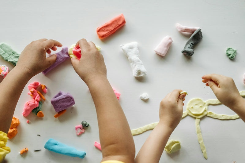 10 DIY Holiday Gifts Kids Will Love Making