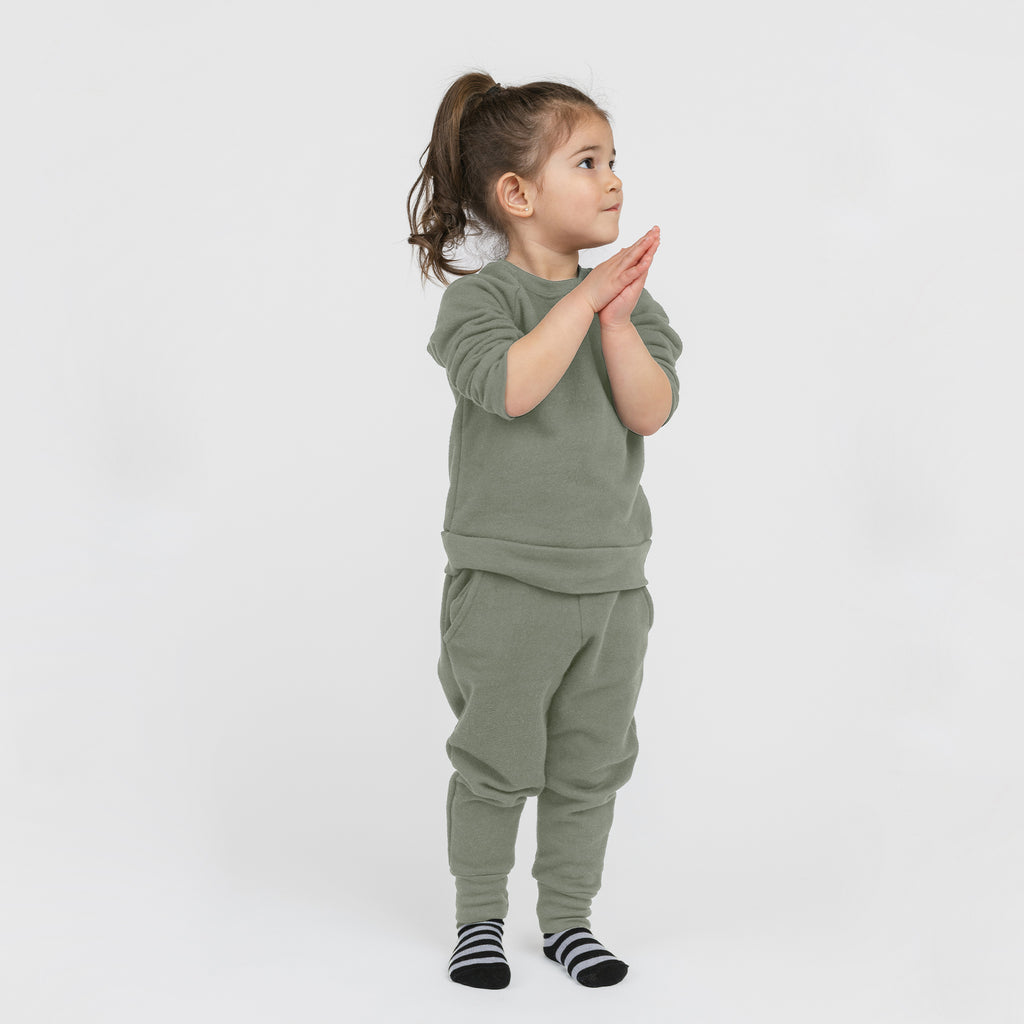 Cozy Pullver - Organic Cotton French Terry Kids Sweatshirt - Thyme - Toddler and Kids Sweatshirts - Made in Canada - mini mioche